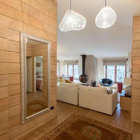 Apartamento Elegant 3 Bedroom Apartment, *